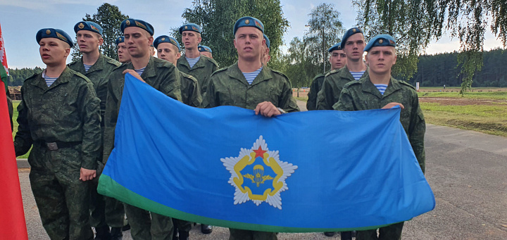Связаны одним кабелем 