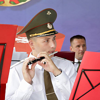 Концерт в сквере Мулявина