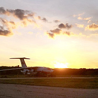 Военнослужащие 5 обрСпН совершили прыжки с парашютом