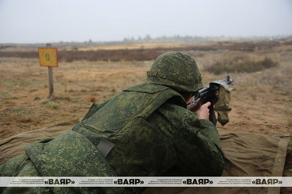 На войсковом стрельбище Гожского полигона прошли занятия с новым пополнением по огневой подготовке