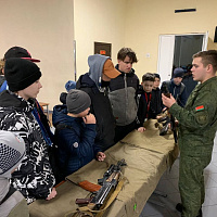 В рамках военно-патриотического воспитания