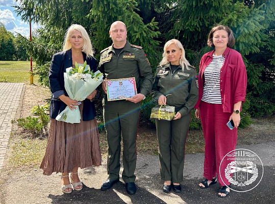 Военнослужащие 111 абр посетили Каменецкий районный социально-педагогический центр
