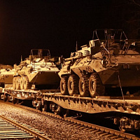 Белорусские военнослужащие встретили хлебом-солью коллег из России 