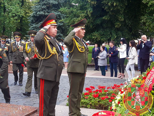 В День Независимости — дань памяти павшим воинам