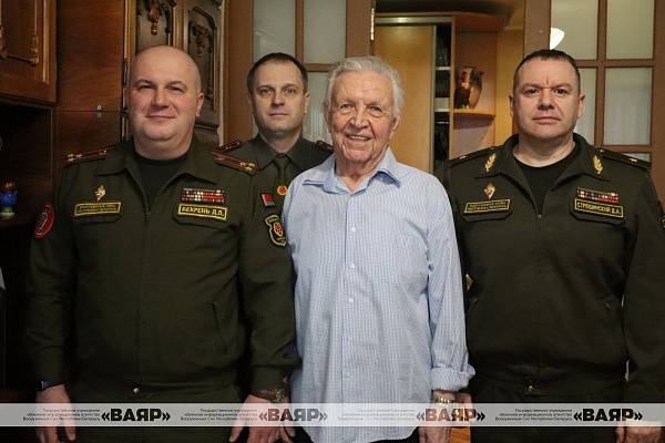 Сегодня 85 лет исполнилось генерал-лейтенанту в отставке Анатолию Новикову