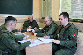 Генерал-майор Игорь Можиловский посетил одну из воинских частей ЗОК, задействованную в проверке боевой готовности