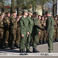 Ритуал проводов военнослужащих срочной военной службы 120 омбр, увольняемых в запас