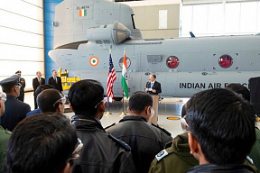 Компания Boeing передала ВВС Индии первый вертолет CH-47F(I) «Чинук»