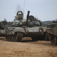 Продолжают выполнять задачи