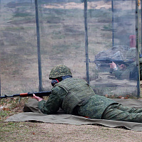 Занятие по огневой подготовке с военнослужащими 11 омбр