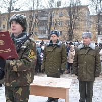 Вчерашние мальчишки стали защитниками Родины