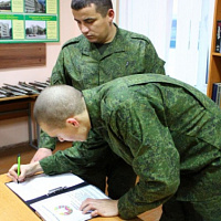 Пообещали гордо нести звание защитника Отечества