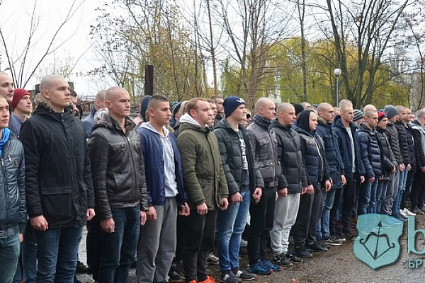 40 процентов призывников останутся служить на Брестчине