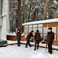 Военнослужащие присоединись к акции «Помним»	