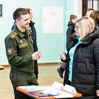 В Минском суворовском военном училище прошел День открытых дверей 