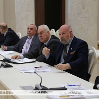 Скорректировали планы