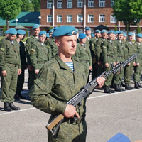 Вручение штатного оружия