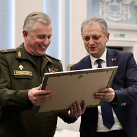 Военная академии и Академия управления при Президенте подписали меморандум о сотрудничестве