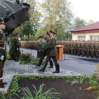 Торжественный митинг, посвященный Дню мотострелков