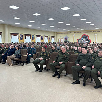 С праздником,  военные автомобилисты!