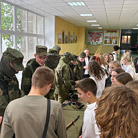 День военно-профессиональной ориентации: оружие, форма и ритмы «Стальных магистралей»