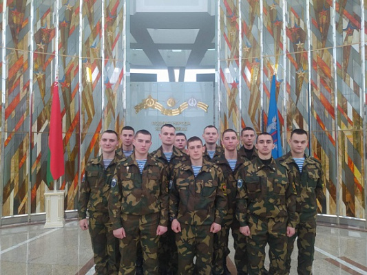 На экскурсию — в музей