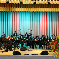 Под звуки Президентского оркестра…