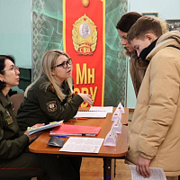 В Минском суворовском военном училище прошел День открытых дверей 