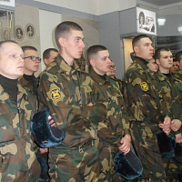 Военнослужащие 65-й автомобильной бригады посетили краеведческий музей города Жодино