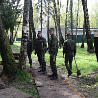Военнослужащие 188 ибр приняли участие в республиканском субботнике