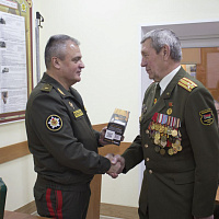 Спасибо за ваш труд, товарищи-ветераны! 