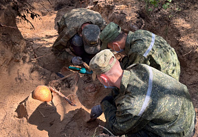 Военные поисковики Беларуси и России в Гродненском районе обнаружили останки военнослужащих Красной Армии