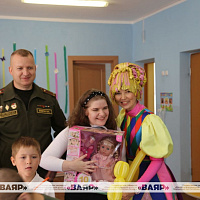 Связисты поздравили школьников с Днём знаний