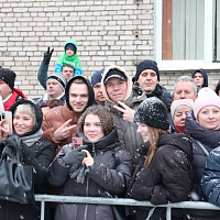 Служите достойно, Отчизны сыны!