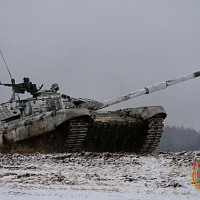 Иностранные журналисты посетили полигон «Белая Лужа»