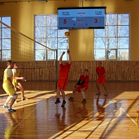 Подача, атака, гол!