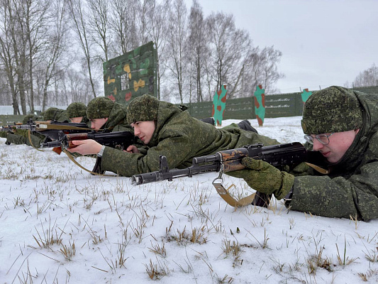 Занятия по тактической подготовке с военнослужащими 15 зрбр