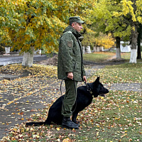 Учащиеся Борисовского государственного строительного колледжа посетили кинологический центр Вооружённых Сил