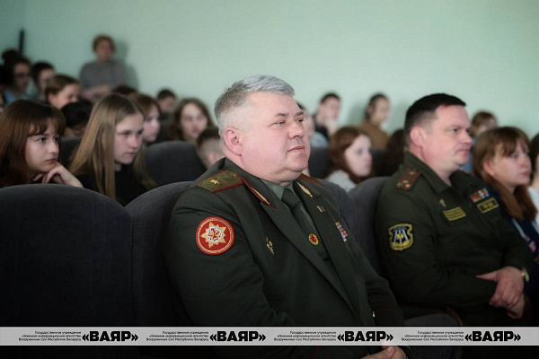 Военнослужащие транспортных войск провели военно-патриотические и профориентационные мероприятия