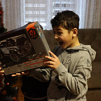 Военнослужащие поздравили воспитанников Кобринской детской деревни 