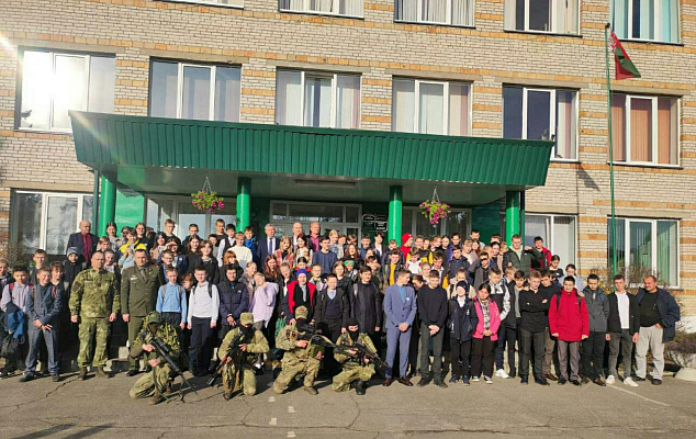 Урок мужества для школьников