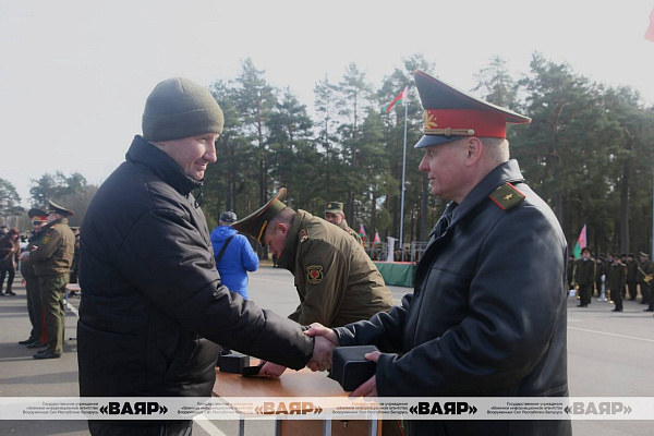 Чествование военнообязанных, принимавших участие в мероприятиях проверки боевой готовности Вооружённых Сил