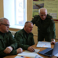 Генерал-майор Игорь Можиловский посетил одну из воинских частей ЗОК, задействованную в проверке боевой готовности