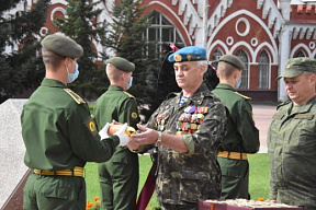 Память живёт в сердцах