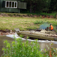 Военнослужащие 11 омбр выполнили упражнение по преодолению водной преграды