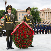 Память священна