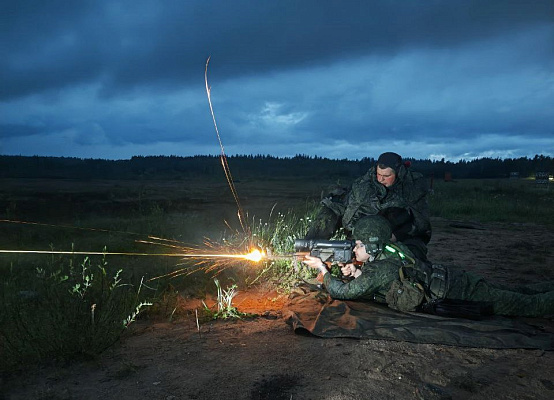 Занятия по огневой подготовке в ночное время