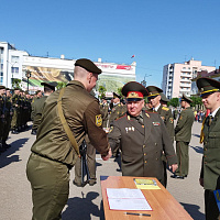 Генерал-майор Александр Науменко поздравил личный состав с принятием Военной присяги