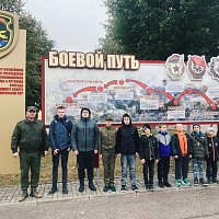 В патриоты – с юных лет