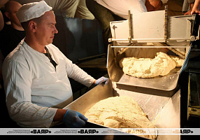 В рамках учения «Эшелон-2025» в одном из районов размещен передвижной механический хлебозавод В рамках учения «Эшелон-2025» в одном из районов размещен передвижной механический хлебозавод